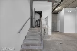 Photo #6: 2761913 Listing 