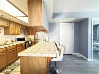 Photo #6: 2761914 Listing 