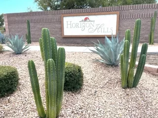 More Details about MLS # 2761930 : 830 CARNEGIE STREET 1813