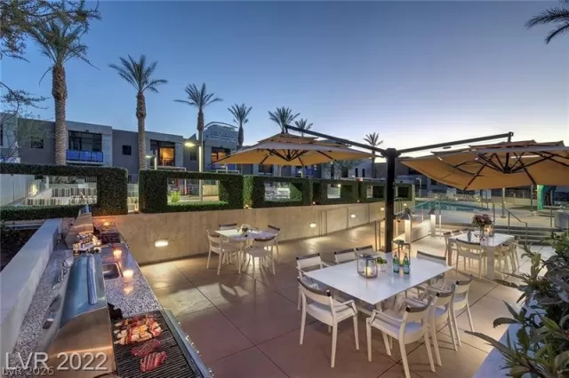 MLS: 2761935 Condo For Sale