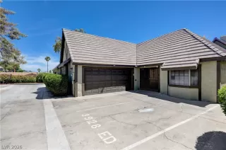 Photo #3: 2761940 Listing