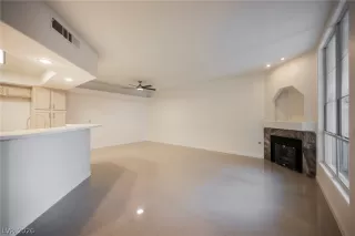 Photo #3: 2761941 Listing 