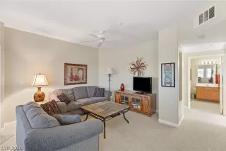 Photo #3: 2761968 Listing 