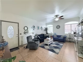 Photo #6: 2761977 Listing 