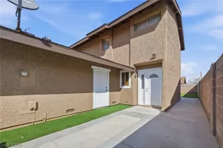 Photo #5: 2761982 Listing 