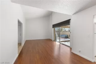 Photo #3: 2761983 Listing 