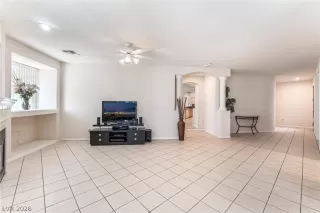 Photo #6: 2762002 Listing 