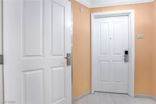 Photo #1: 2762070 Listing 