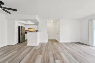 Photo #6: 2762085 Listing 