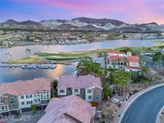 Photo #2: 2762104 Listing 