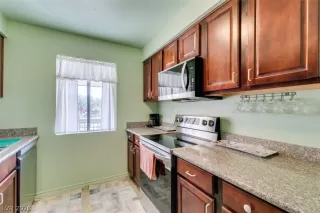 Photo #2: 2762120 Listing 