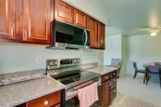 Photo #3: 2762120 Listing 