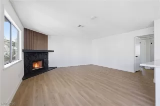 Photo #3: 2762137 Listing 