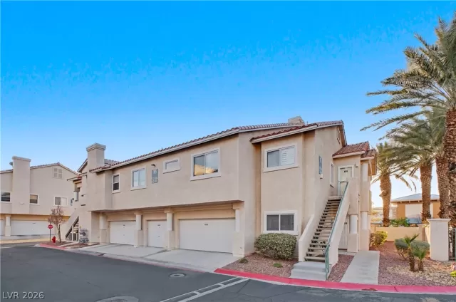 MLS: 2762170 Condo For Sale