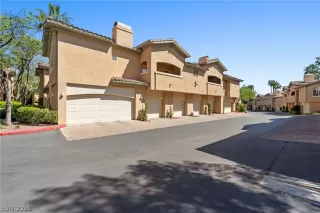 Photo #1: 2762187 Listing 