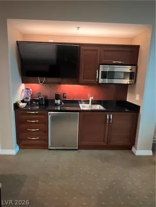 Photo #6: 2762211 Listing 