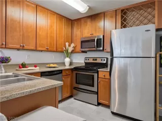 Photo #6: 2762226 Listing 