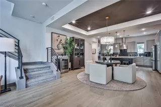 Photo #5: 2762298 Listing 