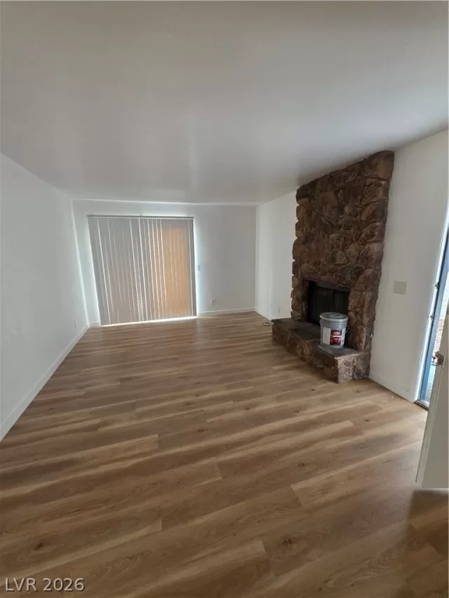 MLS: 2762301 Condo For Sale