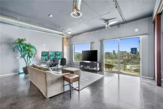 Primary Photo for MLS#: 2762319