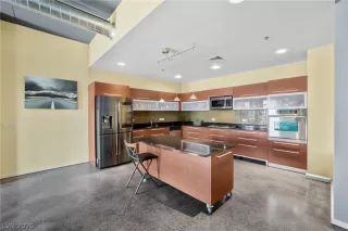 Photo #5: 2762319 Listing 