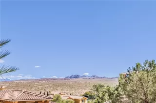 Photo #5: 2762407 Listing 