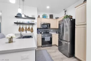 Photo #5: 2762442 Listing 