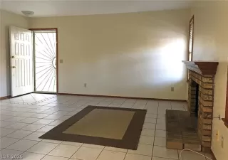 Photo #5: 2762446 Listing 