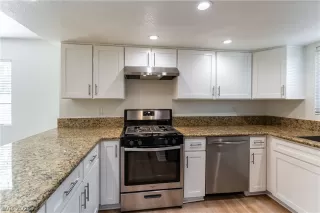 Photo #3: 2762455 Listing 