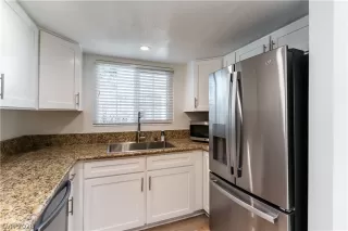 Photo #4: 2762455 Listing 