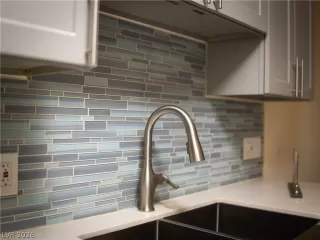 Photo #4: 2762456 Listing 