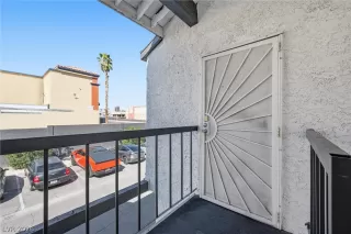 Photo #4: 2762470 Listing 