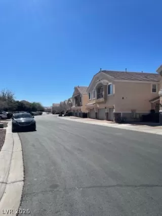 Photo #3: 2762476 Listing 