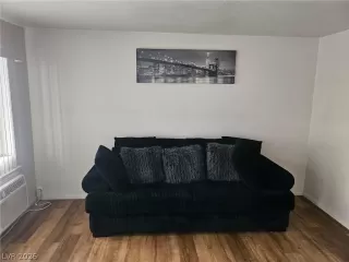 Photo #1: 2762539 Listing 