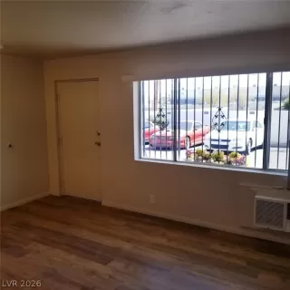 Photo #5: 2762539 Listing 