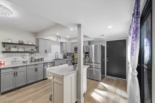 Photo #4: 2762541 Listing 