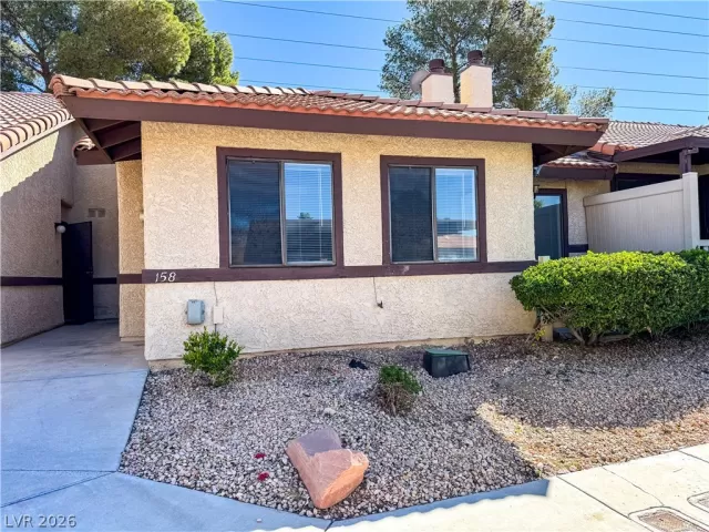 MLS: 2762553 Condo For Sale