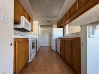 Photo #5: 2762553 Listing 