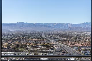 Photo #2: 2762590 Listing 