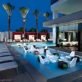 Photo #4: 2762590 Listing 