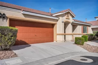 Photo #1: 2762602 Listing 