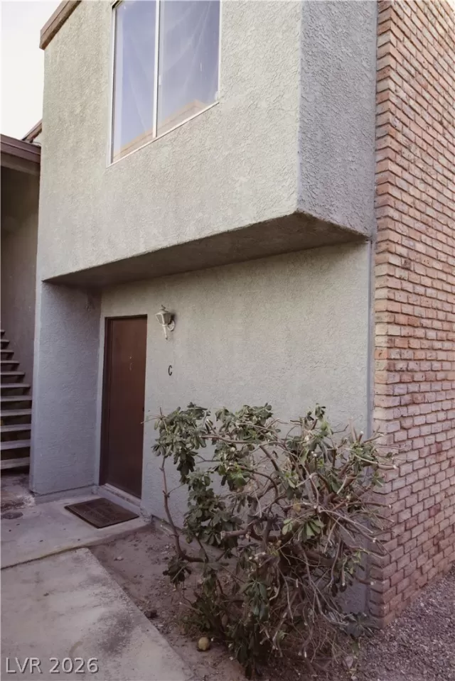 MLS: 2762640 Condo For Sale