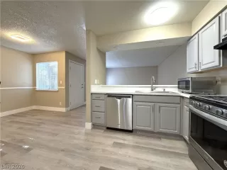 Photo #5: 2762696 Listing