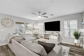 Photo #5: 2762700 Listing 