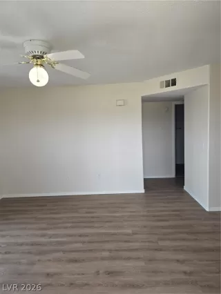 Photo #5: 2762750 Listing 