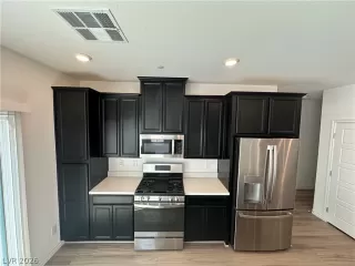 Photo #3: 2762775 Listing 