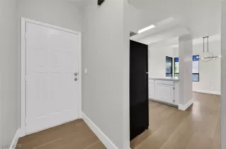 Photo #1: 2762805 Listing 