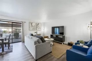 Photo #3: 2762811 Listing 