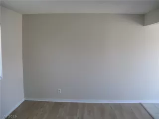 Photo #5: 2762893 Listing 