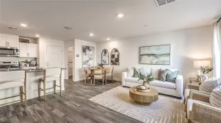 Photo #1: 2762917 Listing 